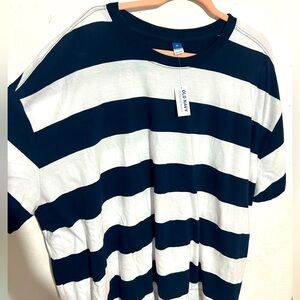White and navy blue stripes T-shirt